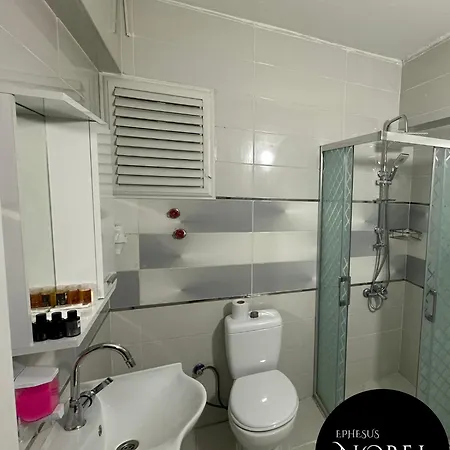 Nobel Boutique 3*