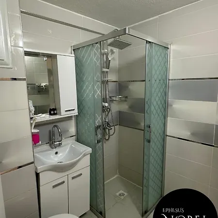 Ephesus Nobel セルチュク