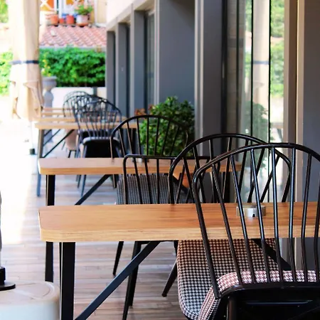 ホテル Ephesus Nobel 3*