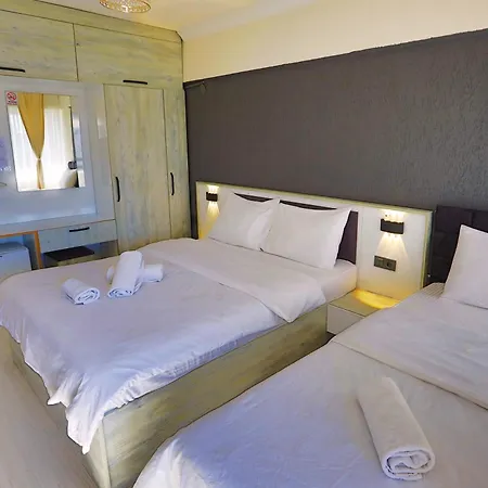 Ephesus Nobel Hotell 3*