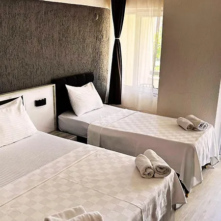 Ephesus Nobel Hotell 3*