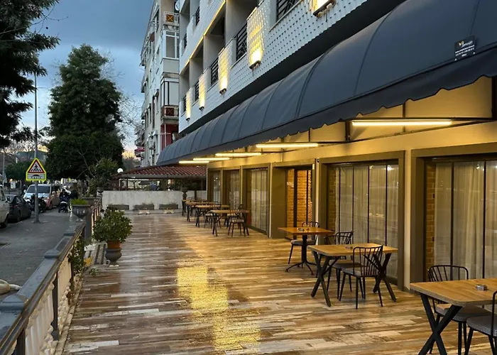 Ephesus Nobel Hotell 3*